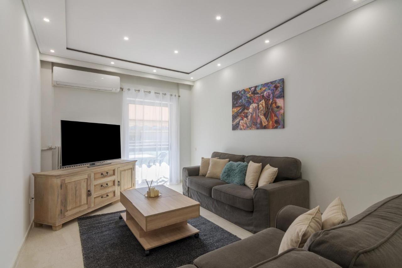 Spacious And Modern Flat For 4 Athens Luaran gambar