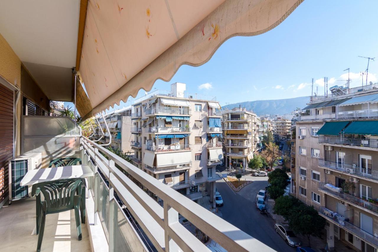 Spacious And Modern Flat For 4 Athens Luaran gambar